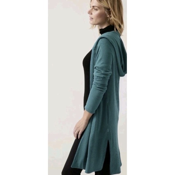 Athleta Tops - Athleta Harmony Pose Wrap Size LARGE Blue Green Hooded  Lightweight